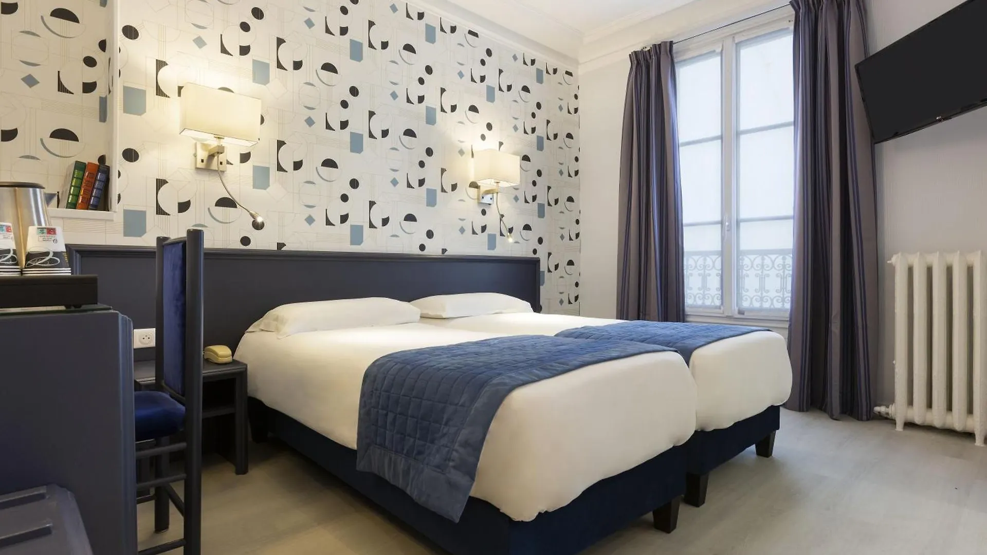 Hotel Du Pre 3*